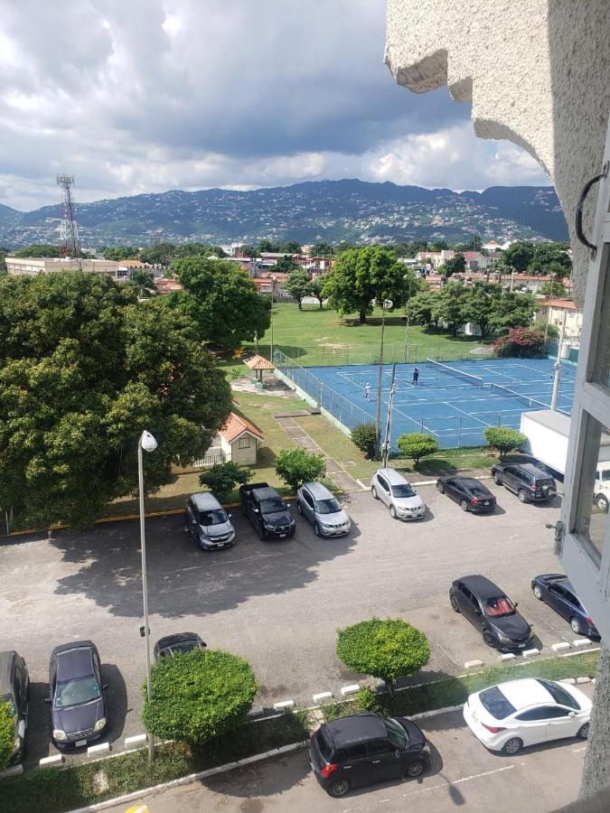 Vantage Place Kingston Bagian luar foto